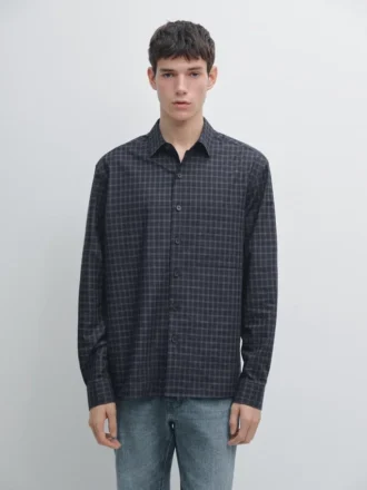 Skjorta i avslappnad passform