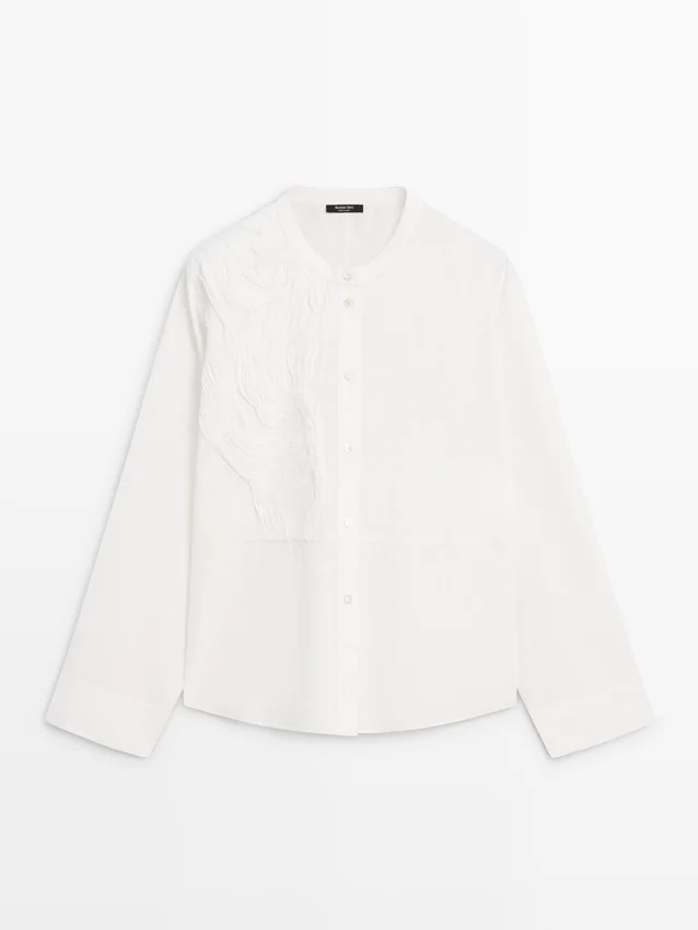 Skjorta i bomullsblandning med broderade detaljer Skjorta i bomullsblandning med broderade detaljer