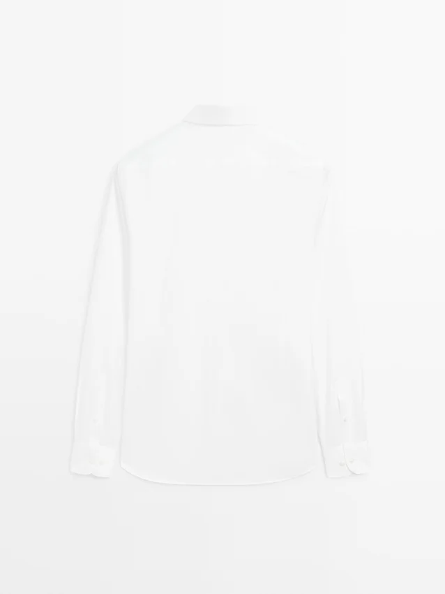 Slim Fit-skjorta i 100 % bomull Slim Fit-skjorta i 100 % bomull