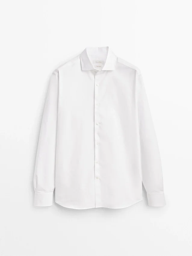 Slim Fit-skjorta i 100 % bomull Slim Fit-skjorta i 100 % bomull