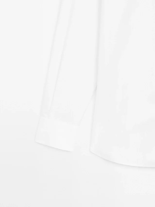 Slim Fit-skjorta i 100 % bomull Slim Fit-skjorta i 100 % bomull