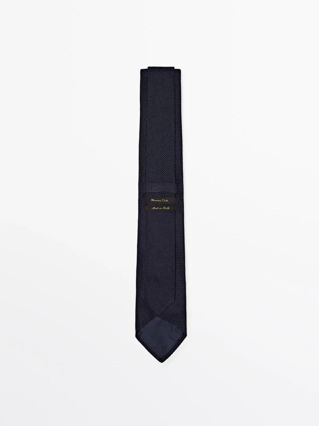 Slips i 100 % Garza-silke med mikrostruktur Slips i 100 % Garza-silke med mikrostruktur