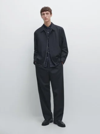 Snygga byxor i texturerad ull