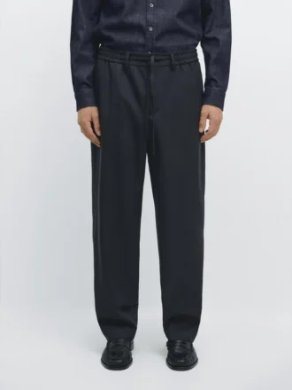 Snygga byxor i texturerad ull