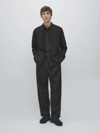 Stickad kofta i bomulls- och ullblandning med knappar