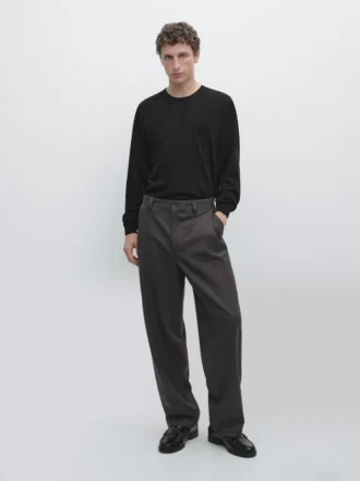 Stickad tröja i merinoull