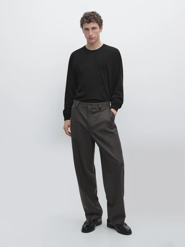 Stickad tröja i merinoull Stickad tröja i merinoull