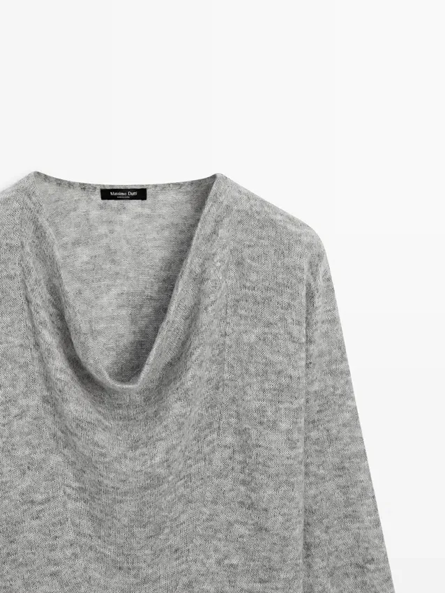 Stickad tröja med krage Stickad tröja med krage