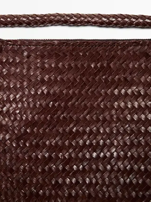 Stor vävd väska i nappaläder Stor vävd väska i nappaläder