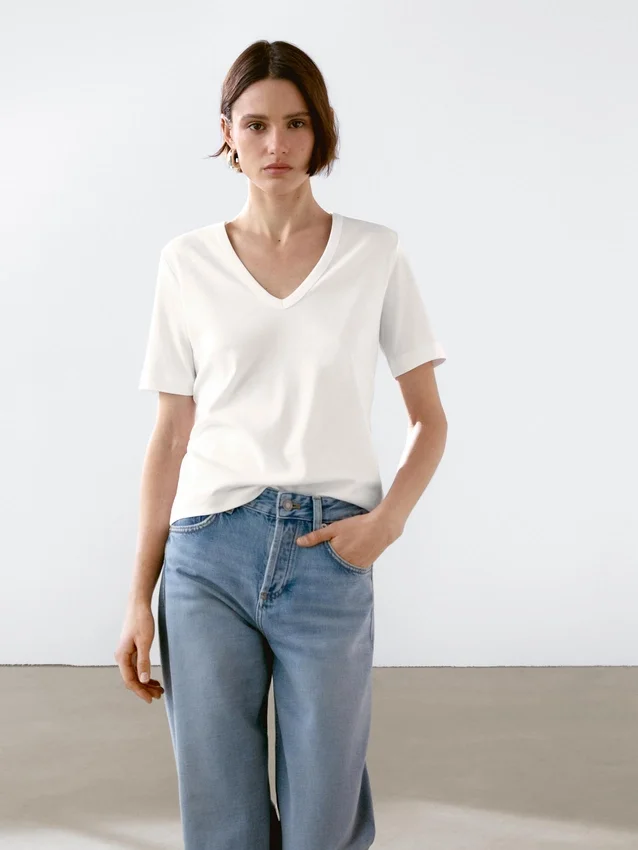 T-shirt i 100 % bomull med korta ärmar T-shirt i 100 % bomull med korta ärmar