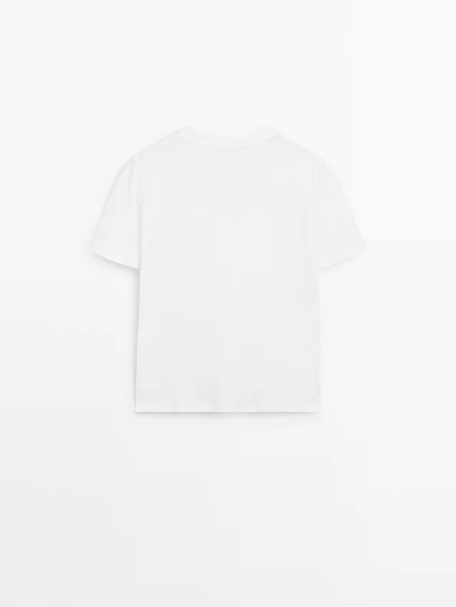 T-shirt i 100 % bomull med korta ärmar T-shirt i 100 % bomull med korta ärmar