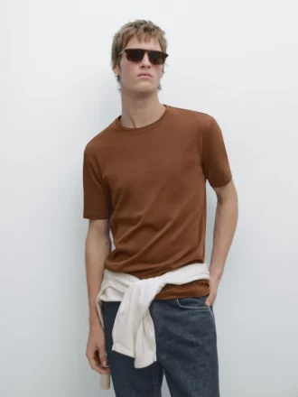 T-shirt med korta ärmar i bomullsblandning