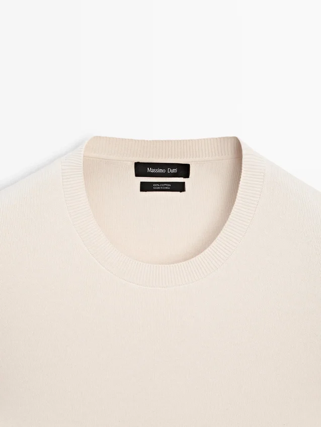 Tröja i bomullstrik med rund hals Tröja i bomullstrik med rund hals