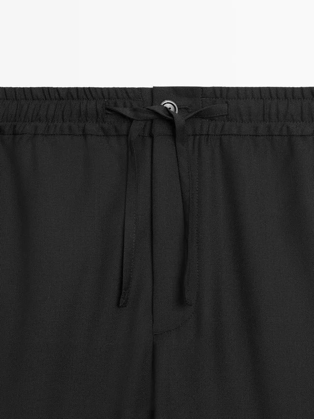 Ullbyxor med avslappnad passform Ullbyxor med avslappnad passform