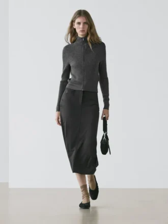 Ullkofta med dragkedja