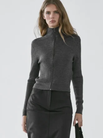 Ullkofta med dragkedja