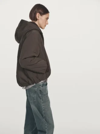 vattenavvisande bomberjacka med huva 2 330x440 - Vattenavvisande bomberjacka med huva