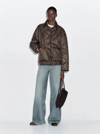 Vattenavvisande pufferjacka med detaljer i corduroy