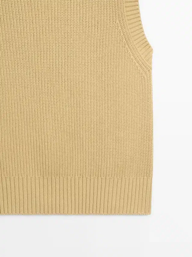 Väst i bomullstriké med rund hals Väst i bomullstriké med rund hals